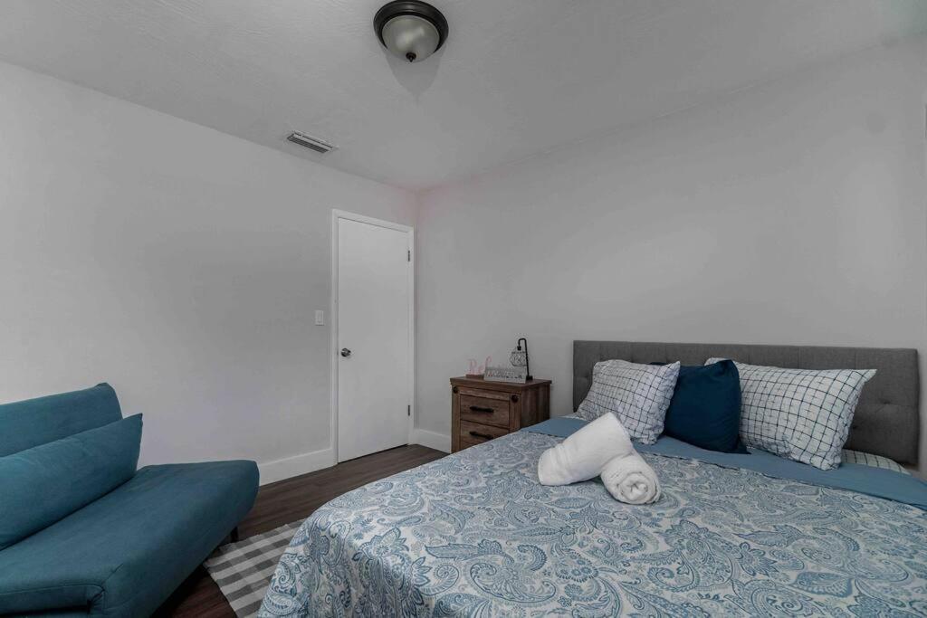 Heart Of Luxury 4br Pool 5 Min Hébergement de vacances Miami
