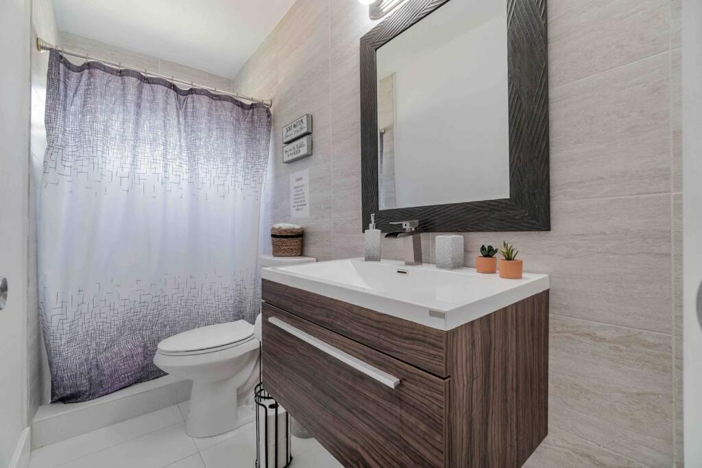 Сasa de vacaciones Heart Of Luxury 4br Pool 5 Min